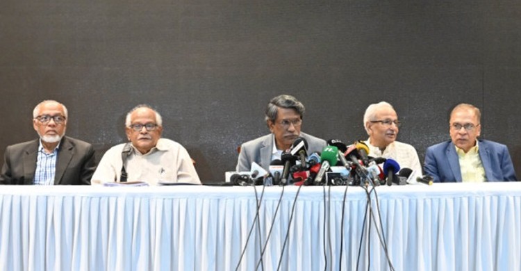 জাতীয় নির্বাচনের দিন বা তার আগেই গণভোট আয়োজনের সুপারিশ ঐকমত্য কমিশনের