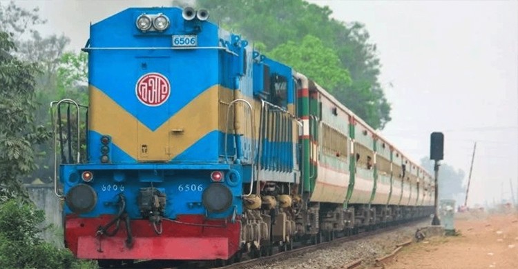 চীন থেকে দেড় হাজার কোটি টাকার ২০টি ইঞ্জিন পাচ্ছে বাংলাদেশ রেলওয়ে