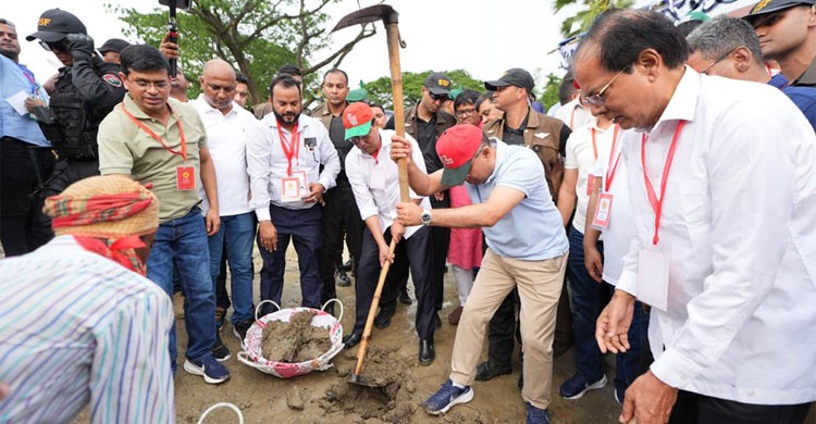৪৭ বছর পর বাবার খনন করা খালের পুনঃখনন উদ্বোধন করলেন প্রধানমন্ত্রী