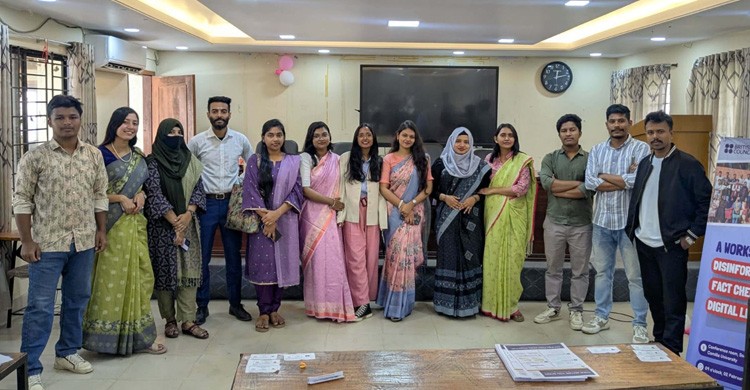 কুবিতে ফ্যাক্টচেকিং ও অপতথ্য যাচাই বিষয়ক সেমিনার অনুষ্ঠিত