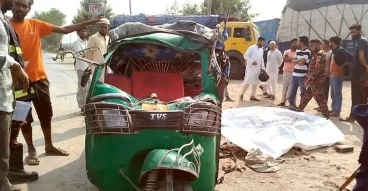 কুষ্টিয়ায় ট্রাক-অটোরিকশা সংঘর্ষে ৫ জন নিহত