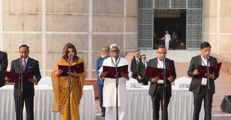 শপথ গ্রহণ করলেন ২৫ মন্ত্রী ও ২৪ প্রতিমন্ত্রী