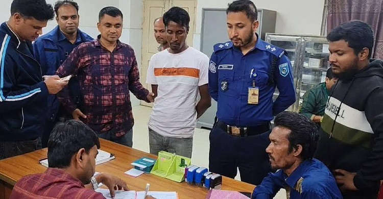 ভয় দেখিয়ে বাড়িতে নিয়ে সপ্তম শ্রেণির ছাত্রীকে ধর্ষণ, হোটেল শ্রমিক গ্রেপ্তার