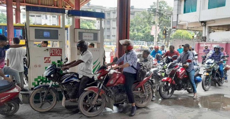 সংকট মোকাবিলায় সব পেট্রোল পাম্পে ট্যাগ অফিসার নিয়োগের সিদ্ধান্ত মন্ত্রণালয়ের