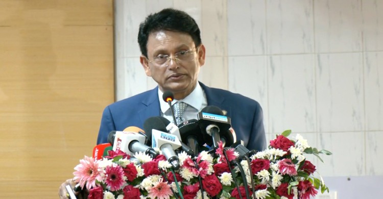 শিক্ষার্থীরা নৈতিকতা বিবর্জিত জায়গায় যাচ্ছে, তারা ভাইরাল হতে চায়: শিক্ষামন্ত্রী
