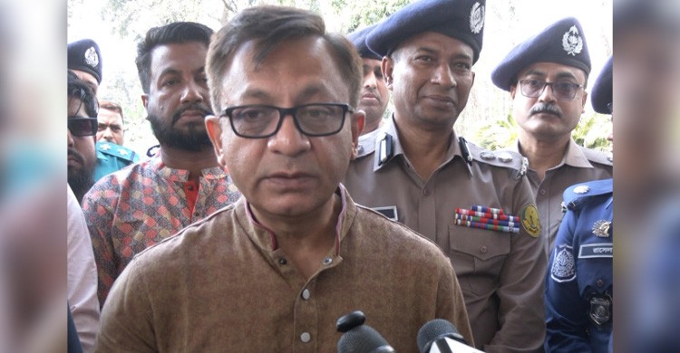 বাজারে পর্যাপ্ত সরবরাহ রয়েছে, মূল্য বৃদ্ধি নিয়ে শঙ্কা নেই: বাণিজ্যমন্ত্রী