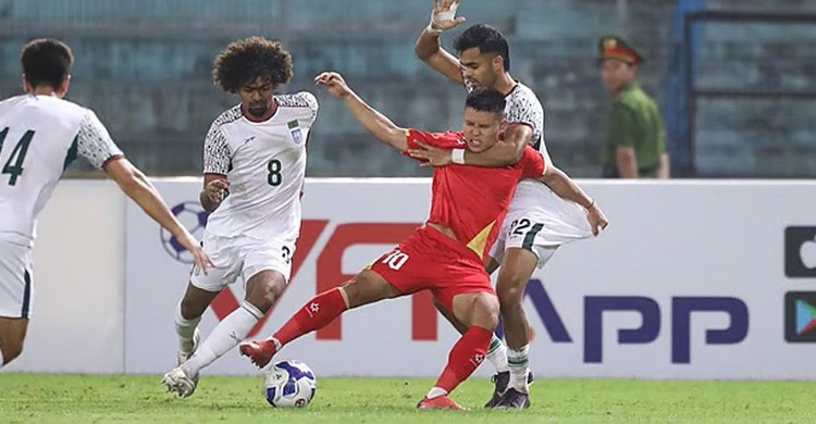 দ্বিতীয়ার্ধের লড়াইয়ের পরও ভিয়েতনামের কাছে হার বাংলাদেশের